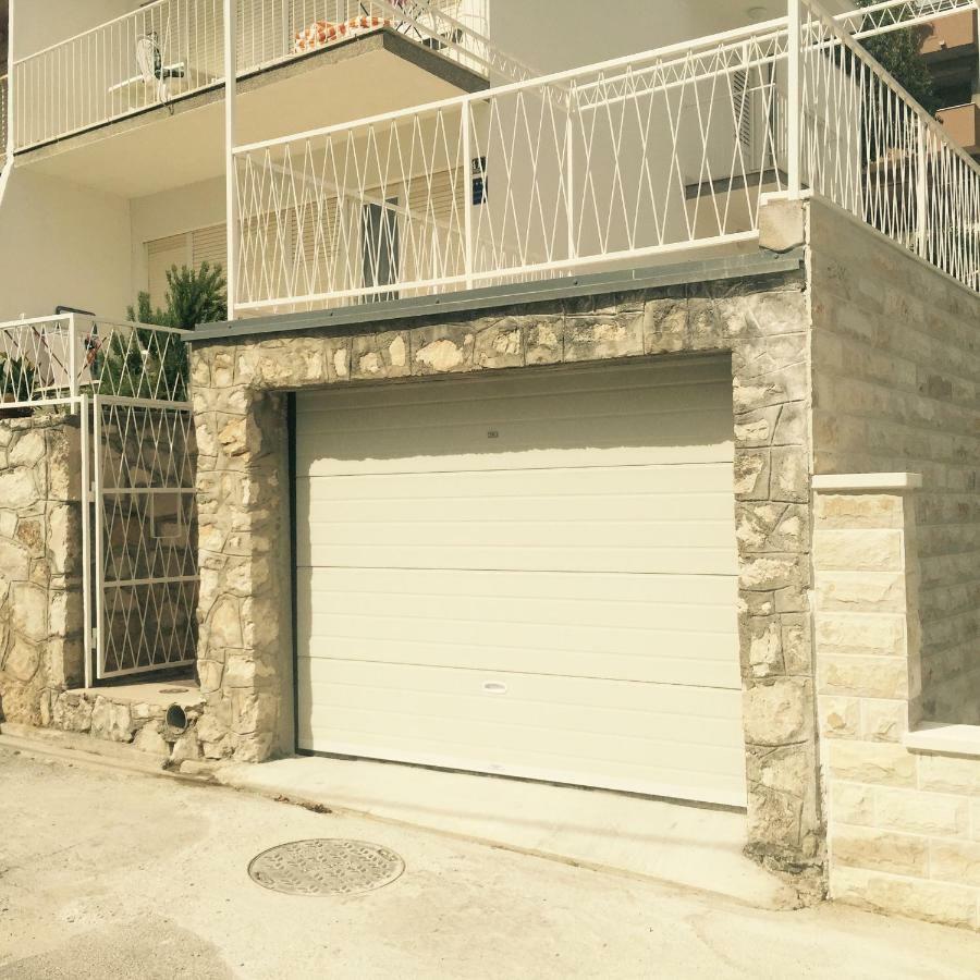 Apartments Leptiric Podstrana Exterior photo