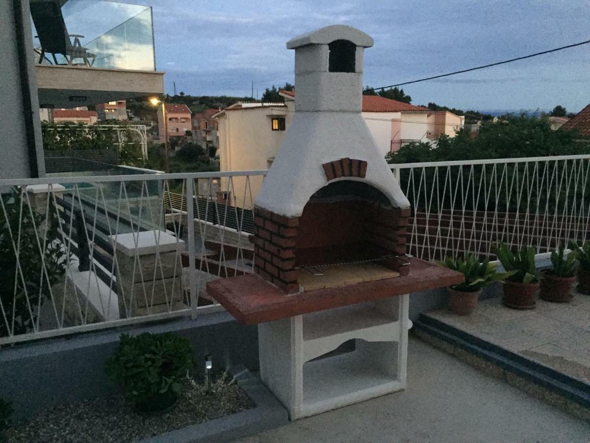 Apartments Leptiric Podstrana Exterior photo